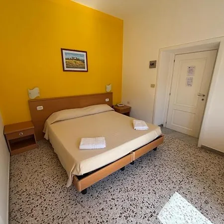 Delfino Hotel Marina di Camerota Exterior photo