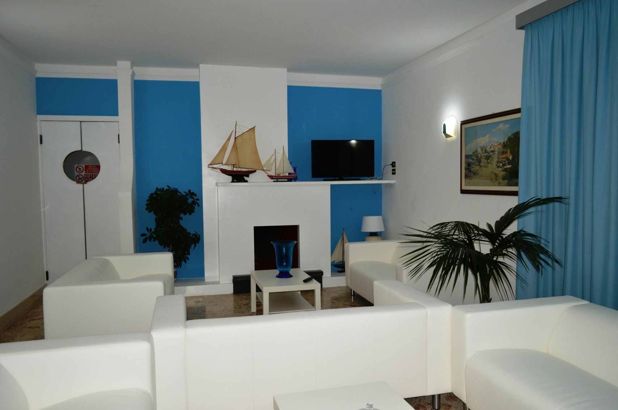 Hotel Delfino 3*